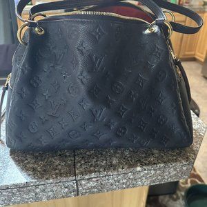 louis vuittons handbags